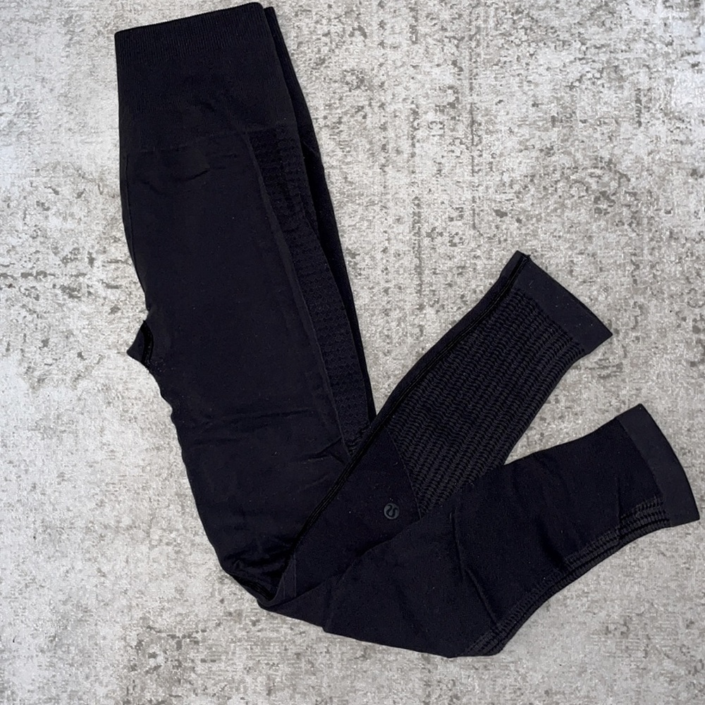 Lululemon ebb to street